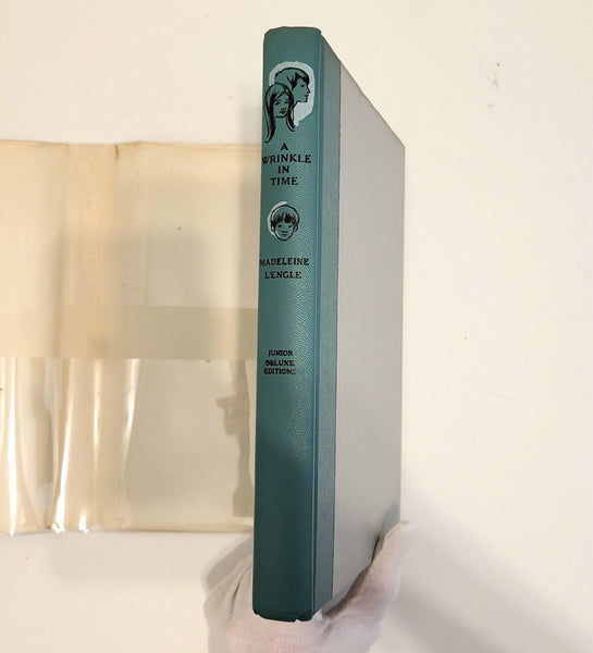 1962 A WRINKLE IN TIME Madeleine L'Engle Hardcover DJ BCE