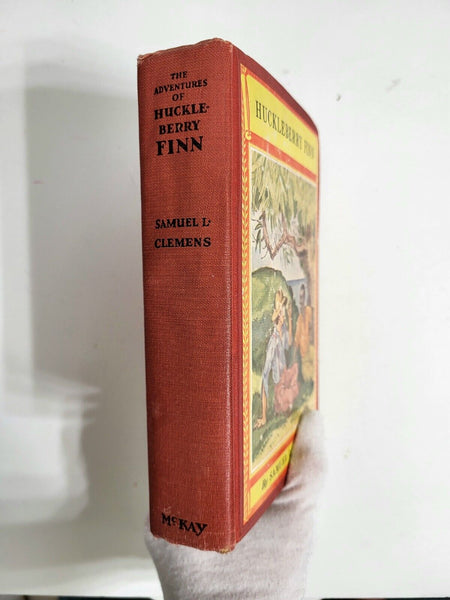 1945 HUCKLEBERRY FINN Samuel L. Clemens Hardcover